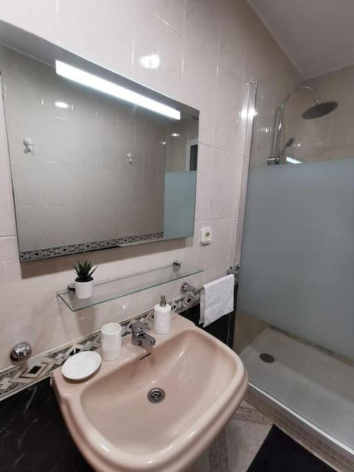 Cdz - Arteaga- Two Rooms With Queen Bed Кадис Екстериор снимка
